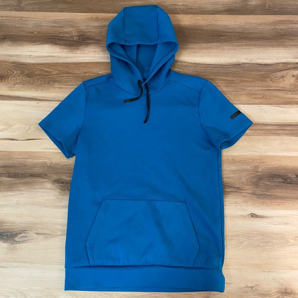 Under Armour Short Sleeve Hoodie Size M Blue Fitted Training Sweatshirt Active